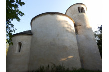 C001 - Rotunda sv. Jiří a sv. Vojtěcha na hoře Říp